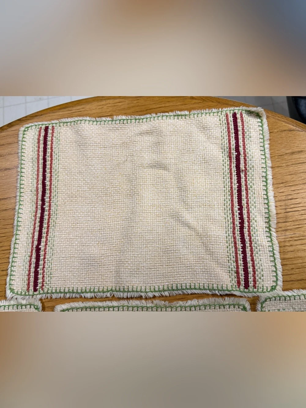Vintage Woven Cotton Placemats Set 4 Cream Red Green Cottagecore Farmhouse